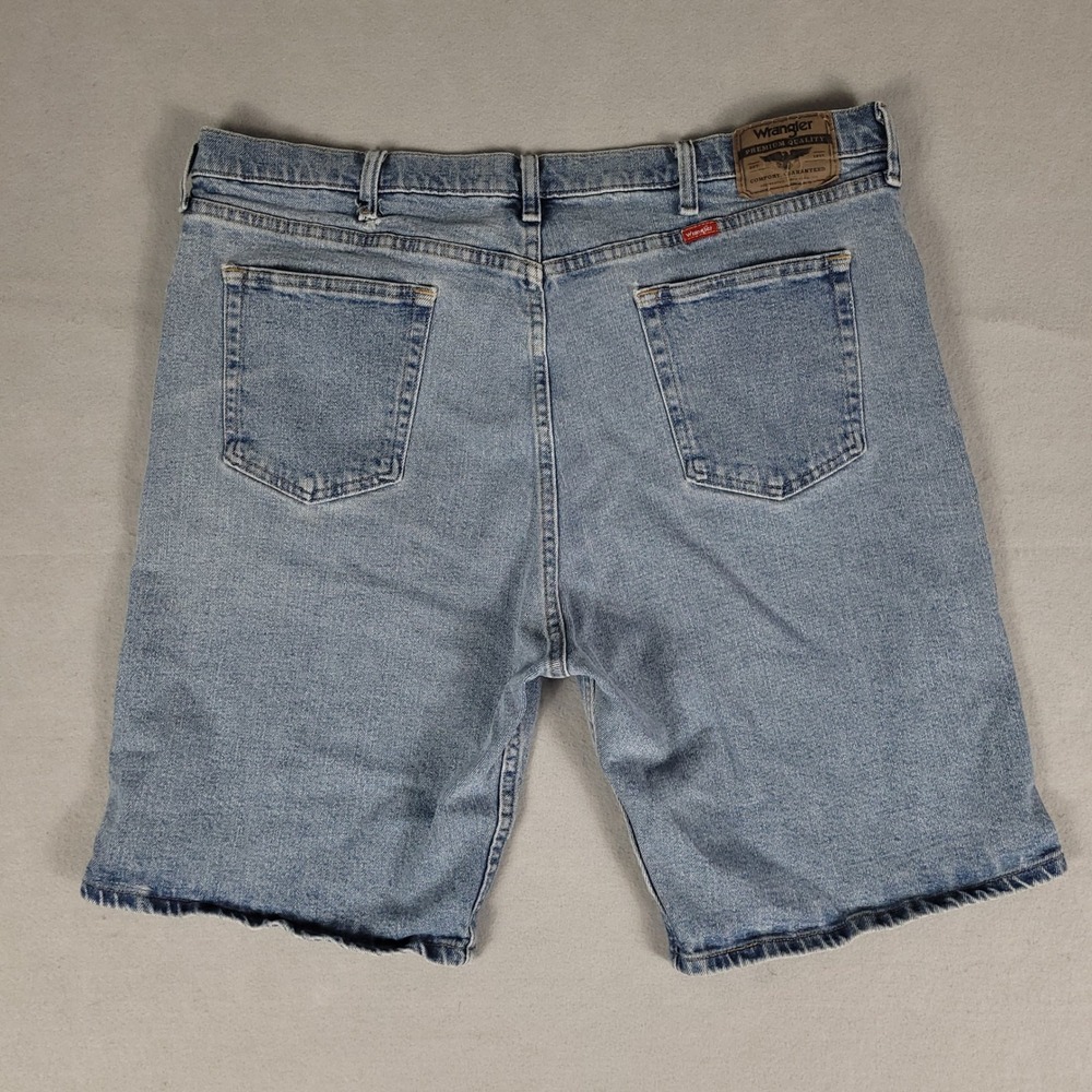 Wrangler Denim Shorts Mens 40 Blue Relaxed Fit Cotton 606WFDT - Picture 3 of 10